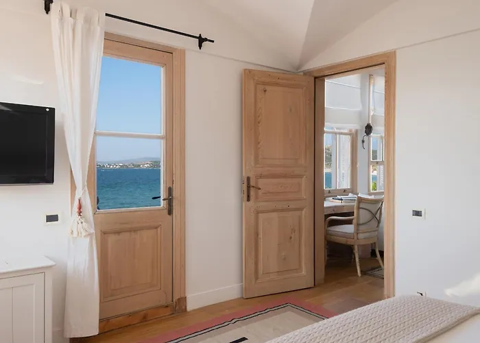 Nars Ilica Adults Only 12plus Çeşme