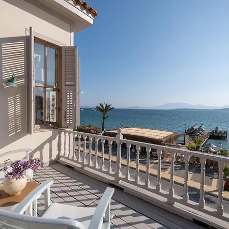 Nars Ilica Adults Only 12plus 2* Çeşme