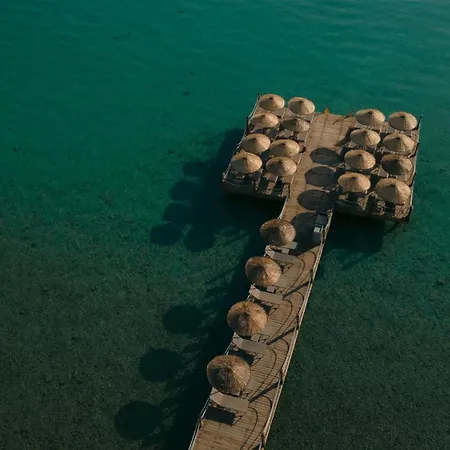 Nars Ilica Adults Only 12plus Готель 2*