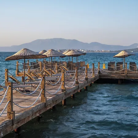 Nars Ilica Adults Only 12plus Готель