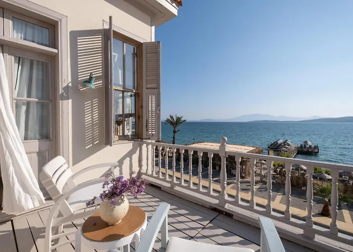 Nars Ilica Adults Only 12plus 2* Çeşme